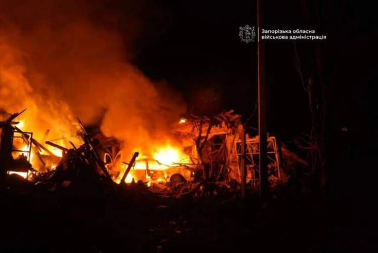 Архівне фото металургійного комбінату «Запоріжсталь» у Запоріжжі