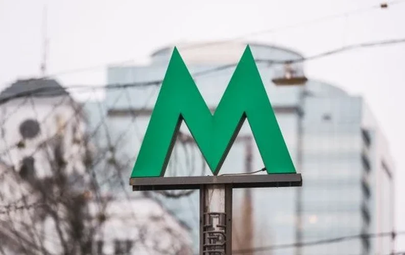 Зміни в роботі Київського метрополітену та автобусні маршрути після атаки